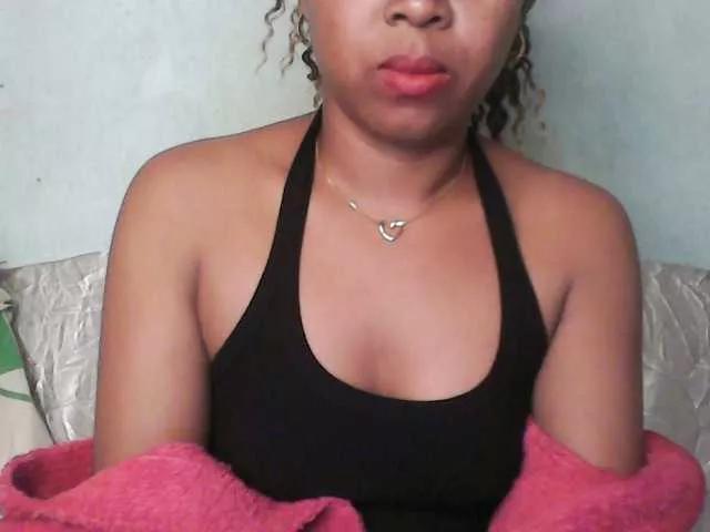 Baby-giiirl23 on BongaCams 