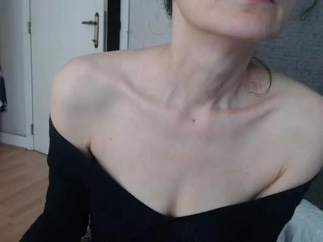 deadivina on BongaCams 