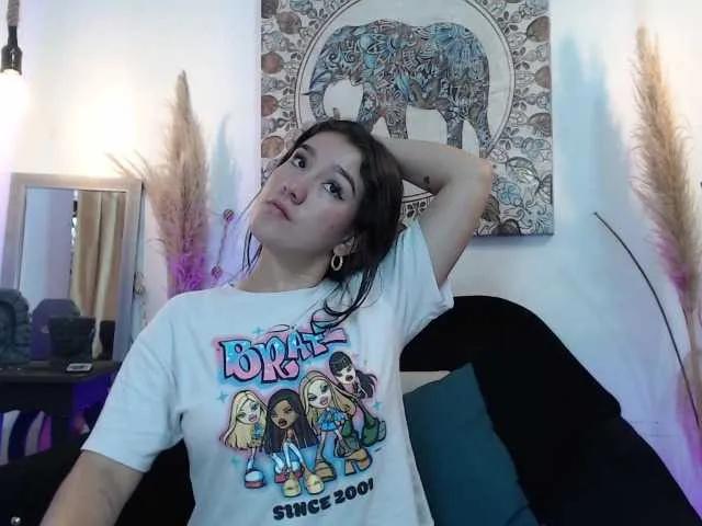 GagingZhara on BongaCams 