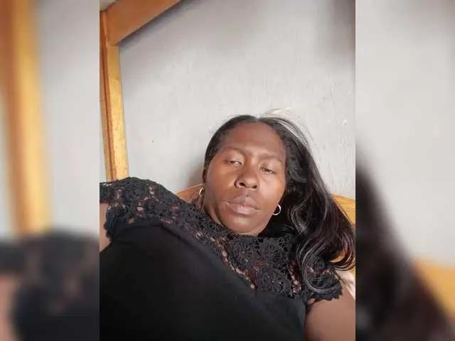 Katty-12 on BongaCams 