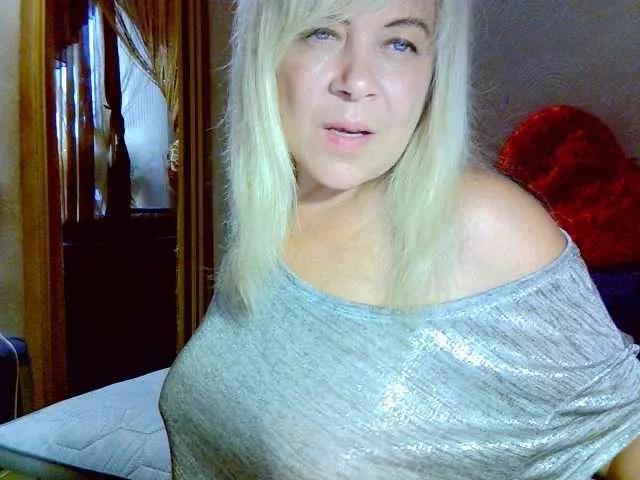 Savan35na on BongaCams 