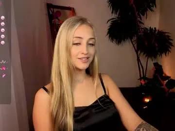 here_wego_again_ on Chaturbate 