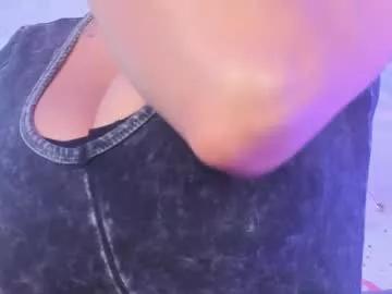 iara_smith_ on Chaturbate 
