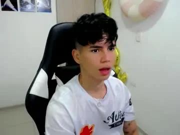 kiss_whitee on Chaturbate 