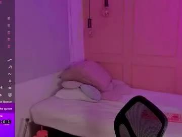 lovely_emma18 — Happy day! #puffynipples #squirt #latina #anal #redhead #lovense -- Current Goal: BLOWJOB at 99 tokens -- Next Goal: DANCE