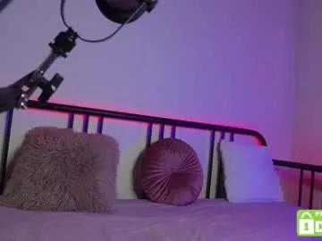 roxxxie_reid on Chaturbate 