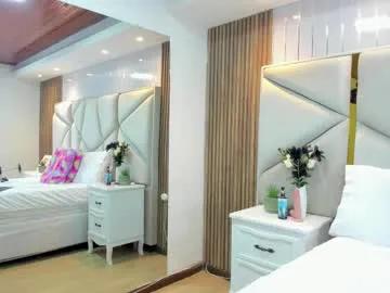 sweetkata_ — GOAL: Fuckmachine x1min [111 tokens remaining] Welcome to my room! #cock #trans #anal #curvy #cum