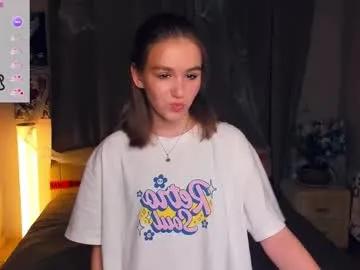 trinahillier — Show my outfit <3 #teen #new #shy #skinny #18 [12 tokens remaining]