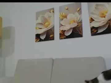 violet_tay1's avatar