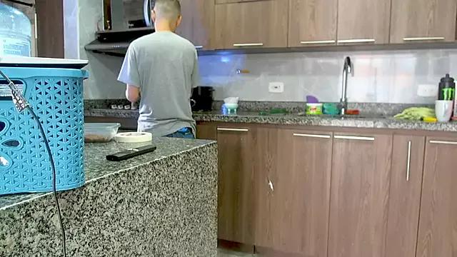 adan_eva960 on StripChat 