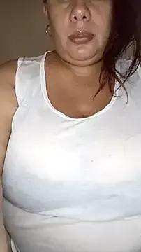 Aldanna58 — Shows oil on boobs