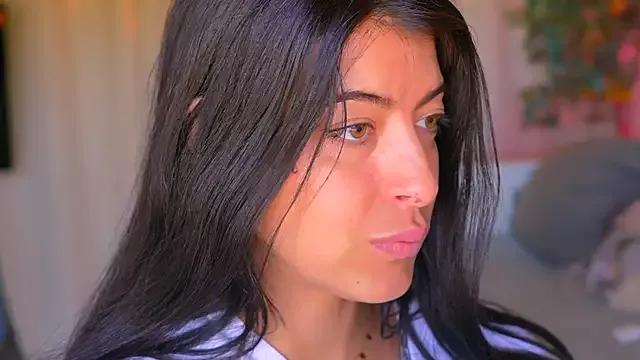 anabelcurvy on StripChat 