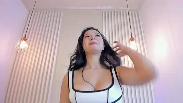 babe_katty on StripChat 