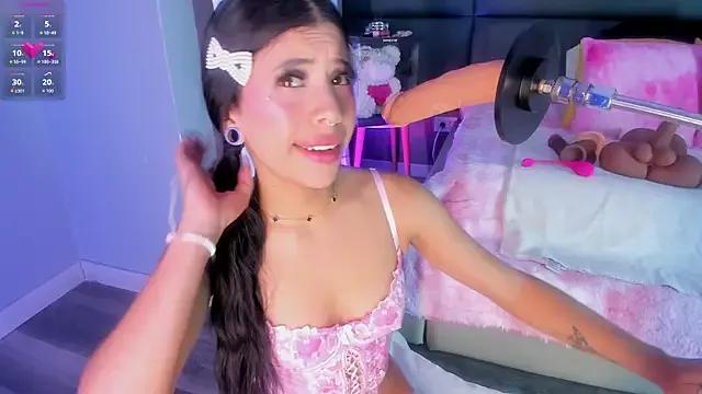 Brooke_monroe on StripChat 