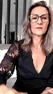 dancing_sexy_doll — J'enlve la robe