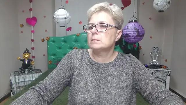 EmiliaGree — make me hot, give me vibrations