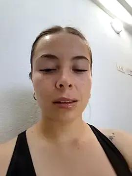 EmmaValencia_ — Hi Emma! 