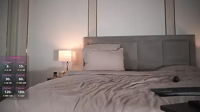 eseniyavl on StripChat 