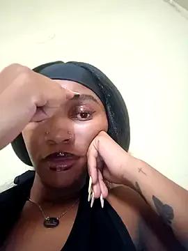 Hannah_107 on StripChat 