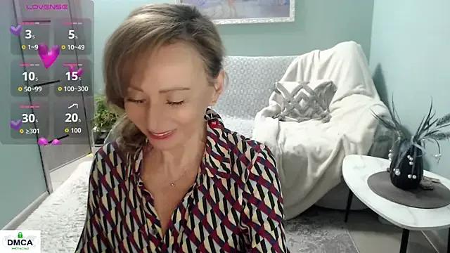 HornyMilf_777's avatar