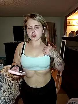 JuicyExxxperience's avatar