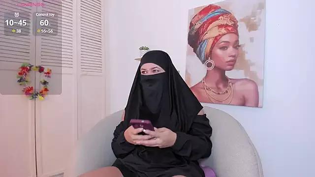 Layla_arabelle on StripChat 