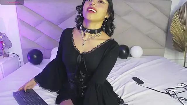 LiilithStone on StripChat 