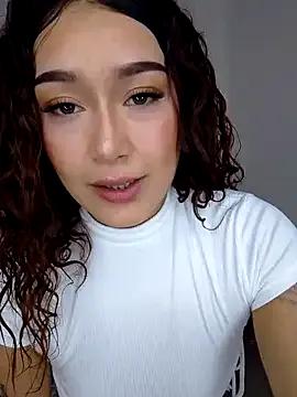 LilithAmber11 on StripChat 