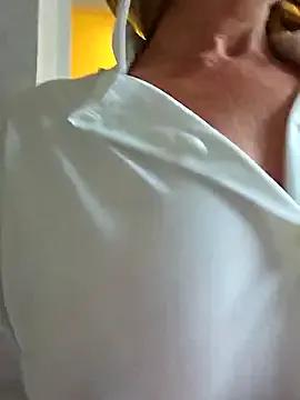 Melody73 — fingering  you vibe and my squirt  bb i