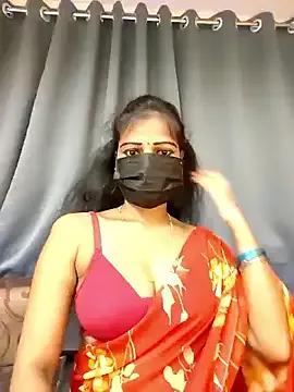 Misss-julli on StripChat 