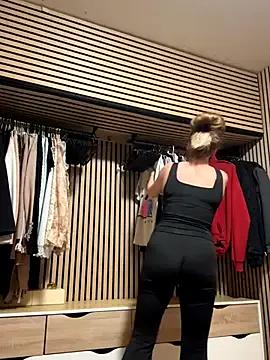 Mrs_Mr_007 — Orgasm with toys