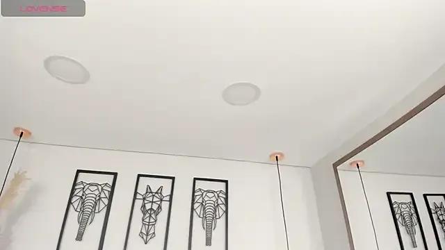 Rebeca_jones on StripChat 