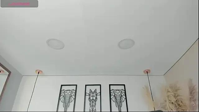 Rebeca_jones on StripChat 