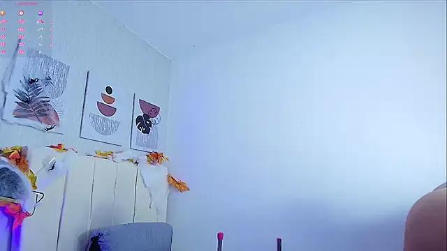 samatha_collins on StripChat 