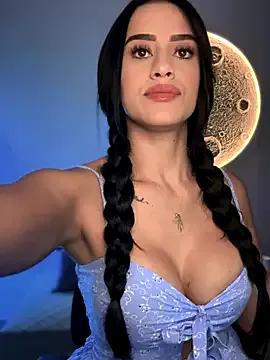 SarahhSmitth1 on StripChat 