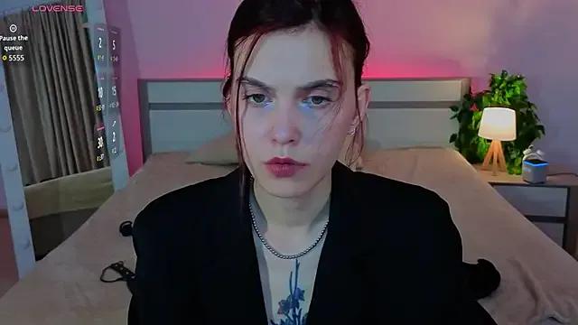 SusieMorris — Nipples clamps