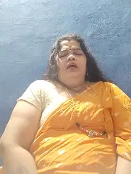 tamilthanushri's avatar