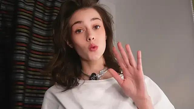 ttragedienne — Seductive tease with my neck