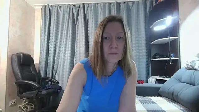 WindChristy — naked in high heels toy in ass dancing