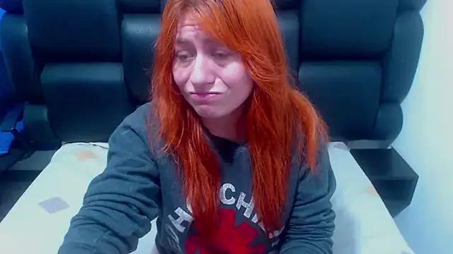 XxMiaSexxyHotxX on StripChat 