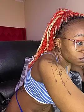 YummyMelanin117 on StripChat 